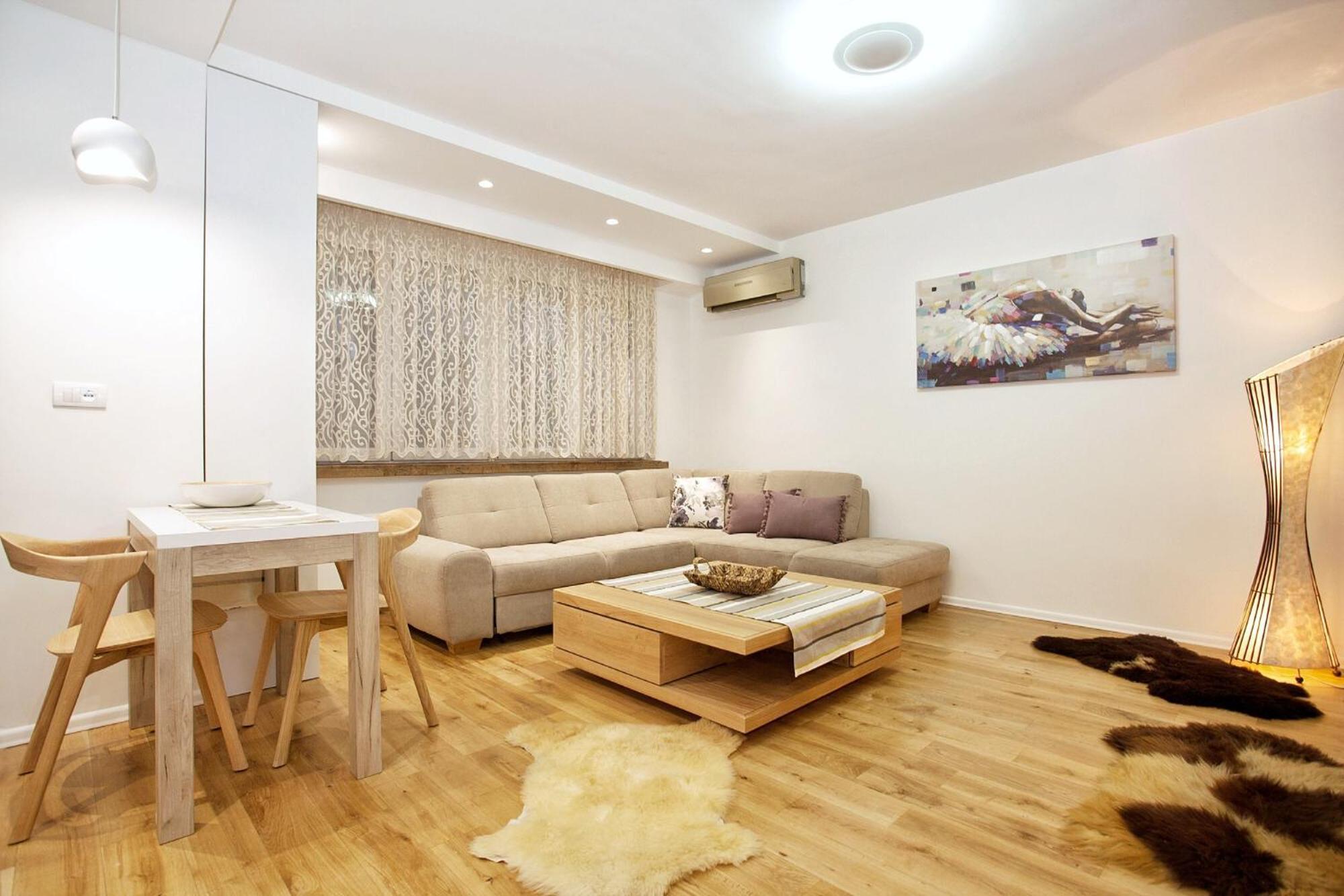 Hostgost Selected Suites - Skadarlija Square بلغراد المظهر الخارجي الصورة