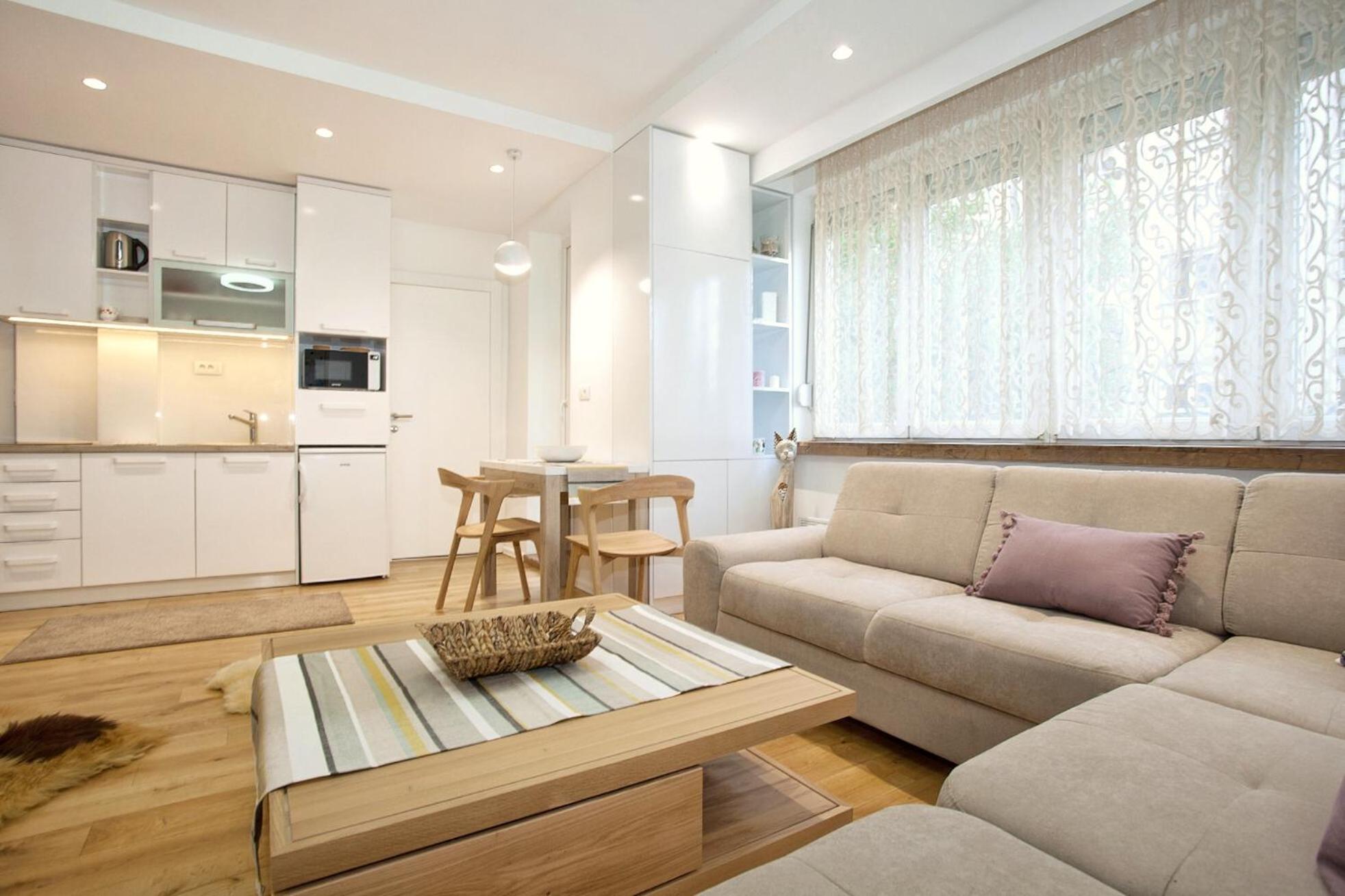 Hostgost Selected Suites - Skadarlija Square بلغراد المظهر الخارجي الصورة